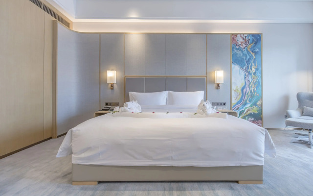 Qianhuazhou Hotel