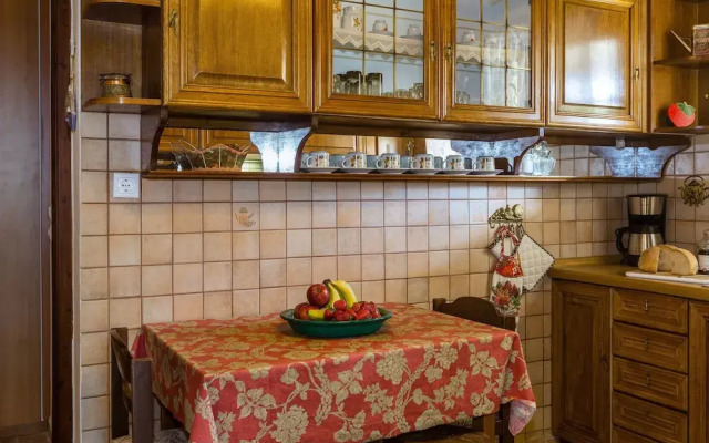 Maria's Countryside House