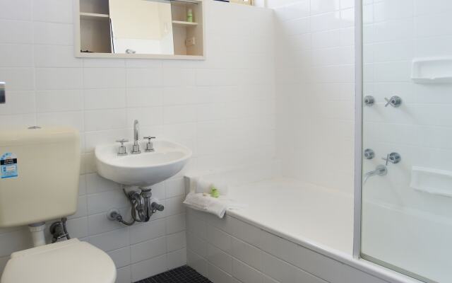 City Edge Serviced Apartments East Melbourne