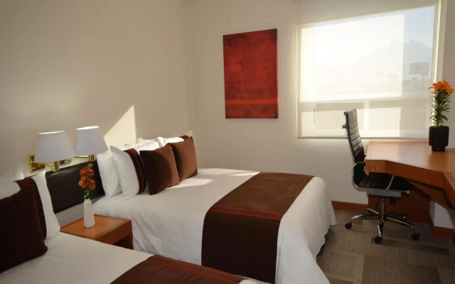 Hotel Misión Express Monterrey Aeropuerto La Fe