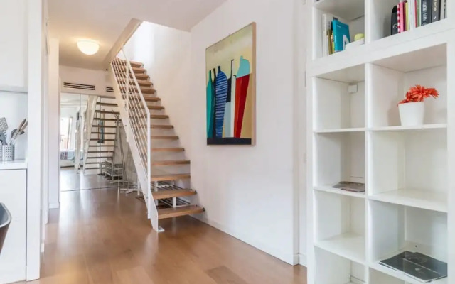 Canal View Apartment