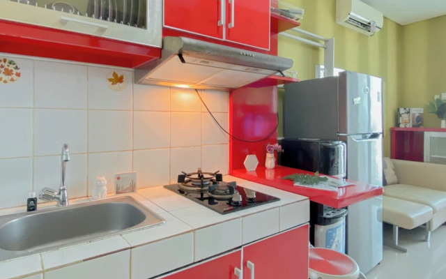Comfy 2BR Apartment at Woodland Park Residence