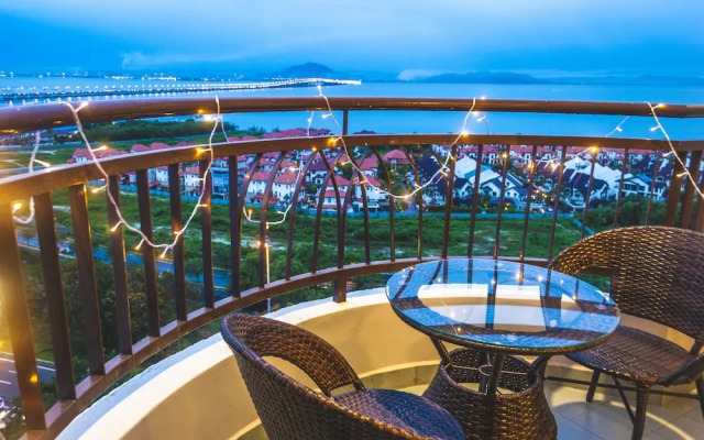Panoramic 180 Cozy Suite by D Imperio Homestay