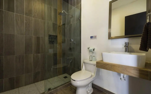 Maui Suites