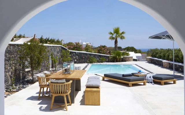 Amor Hideaway Villas