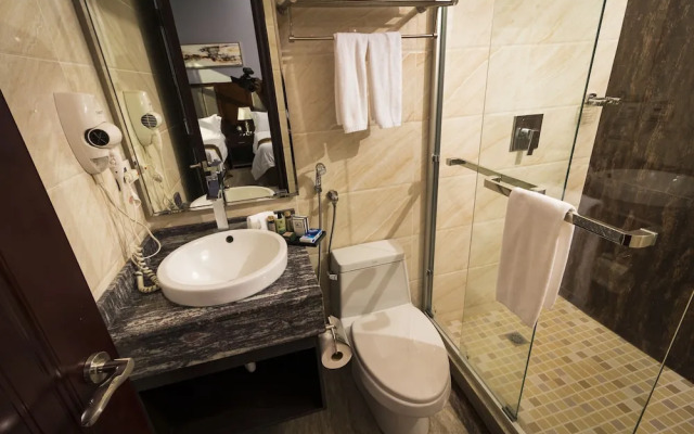 Hotel City Plaza & Suites