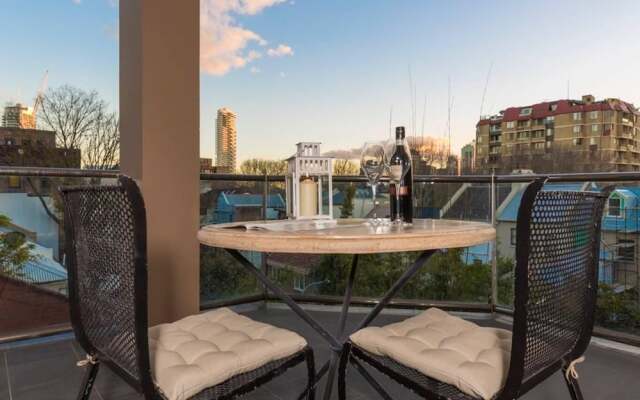 Spacious One Bedder in Sydney’s Hotspot Location