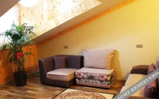 The Bund 18 (Xi'an Xianyang International Airport)