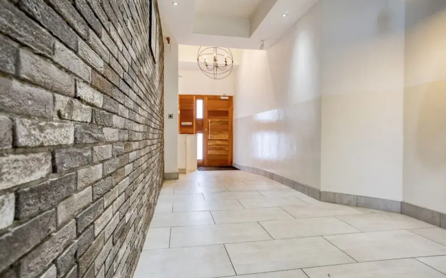 Studio Apartment  Central London