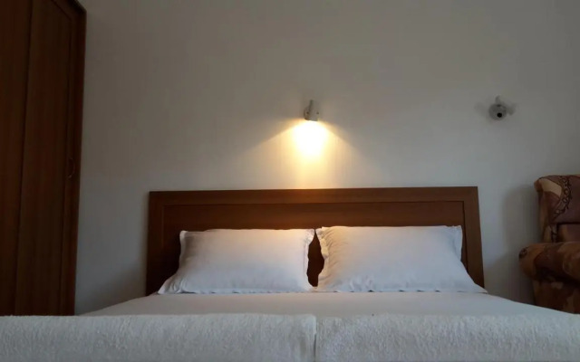 Guest House Kera