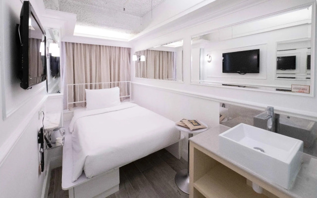 Mini Hotel Causeway Bay Hong Kong