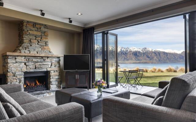 Platinum Queenstown Villas