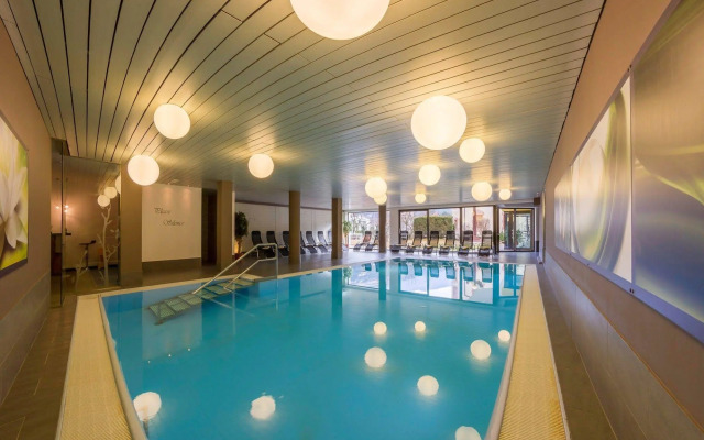 Dominik Alpine City Wellness Hotel