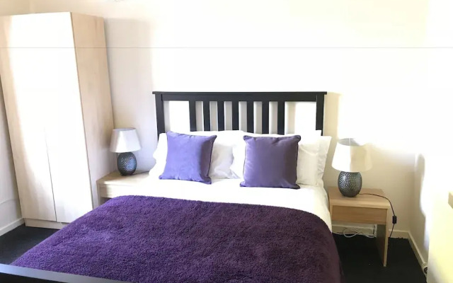 Three Bedroom House in Basildon