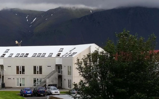 Large Apartments StayWest