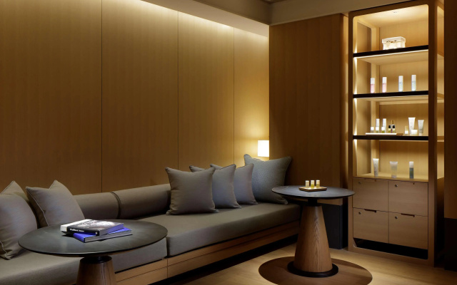 ROKU KYOTO, LXR Hotels & Resorts