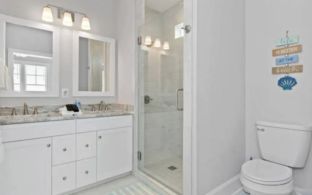 Isle of Dreams in Emerald Isle