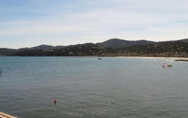 Appartement Bormes-les-Mimosas, 3 pièces, 8 personnes - FR-1-610-11