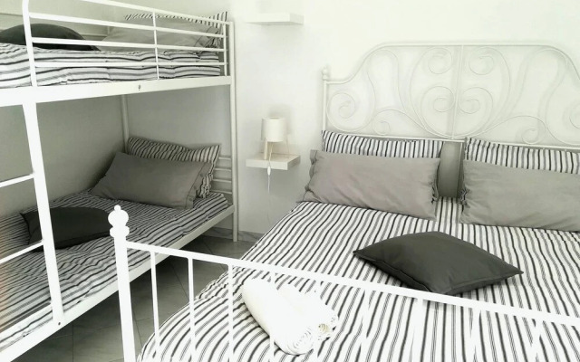 Rhome Sweet Rhome Suite