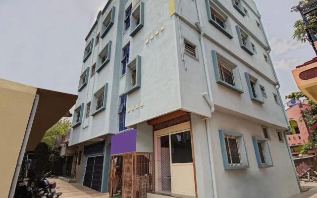 Shree Gajanan by OYO Rooms