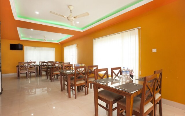 OYO 493 Hotel The Holy Birth