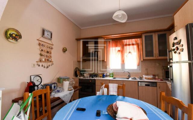 Summer House Toula