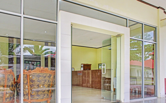 OYO 90423 Hotel Aman