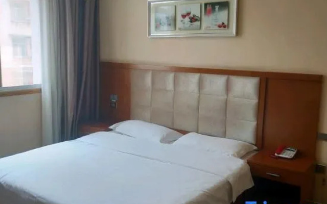 SET Chain Hotel (Jinjishan Road, Chibi)