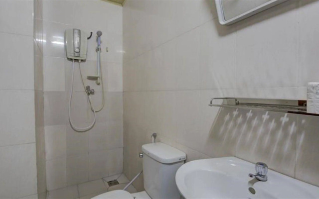 Five Rose Siem Reap Hostel