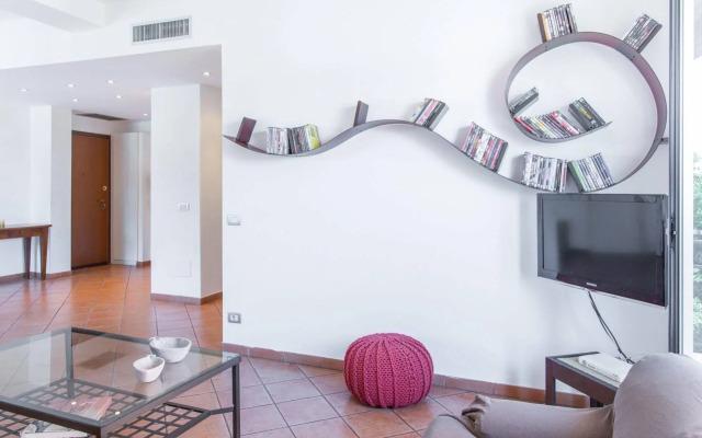 Suitelowcost - Stilicone