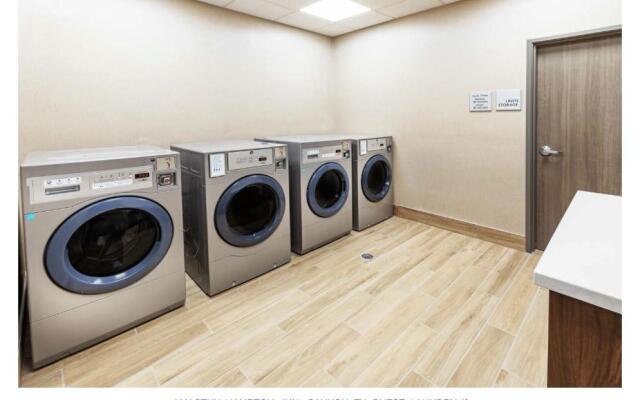 Hampton Inn & Suites Canyon