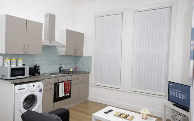 Kirkstall Serviced Apartments Leeds