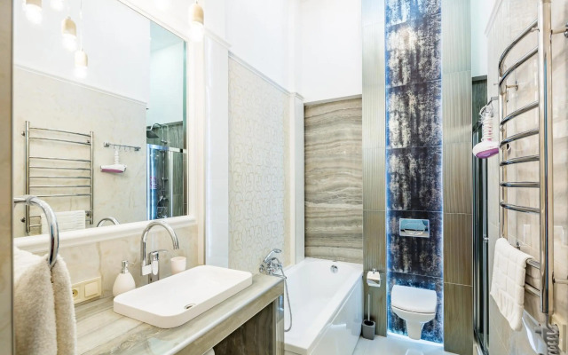 LEOGRAND DELUXE apartment in Doroshenka, 17