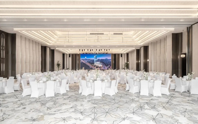 Grand Bay Hotel Chengdu