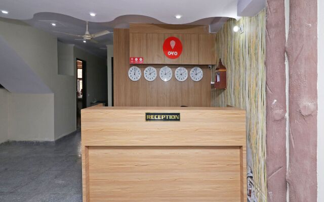 OYO 12348 Hotel Aerosky Residency