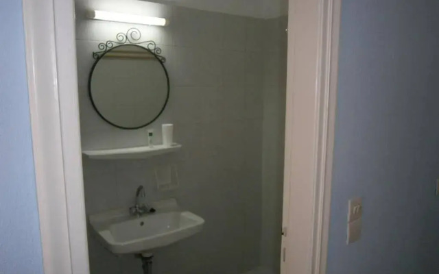 Theo Studios
