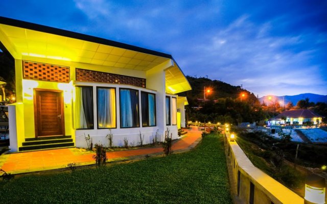 Aurora Villas & Resort