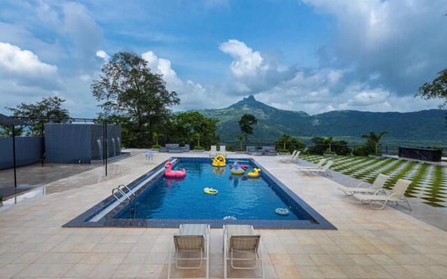 Saffronstays Sundowner