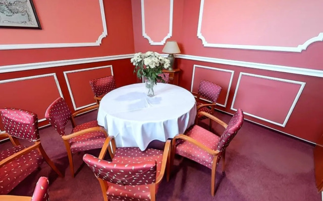 Klub Hotel