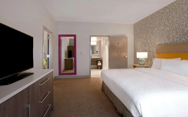 Home2 Suites by Hilton Lakewood Ranch