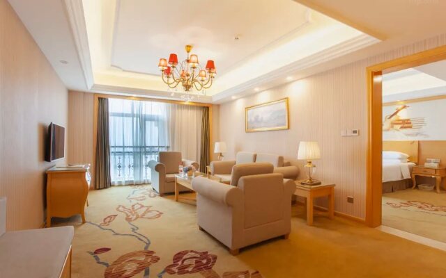 Vienna International Hotel (Pingdingshan Yingcheng)