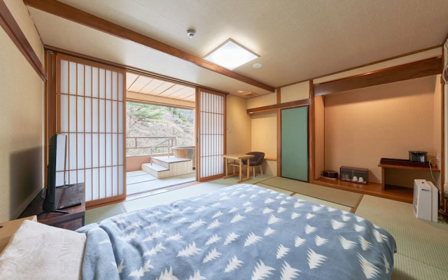 Nikko Garden Hotel