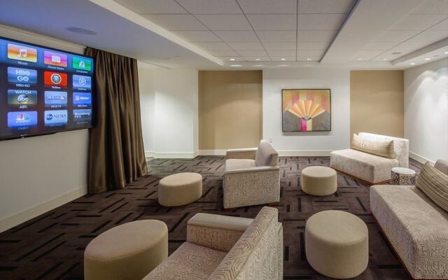 Cook City Suites - 1616 Walnut Street