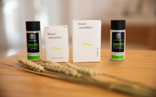 Proteas Hotel & Suites