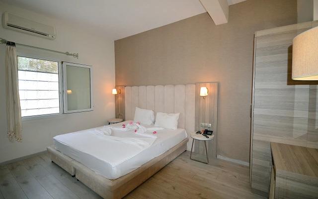 The Hotel 48