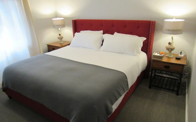 The Sky View Inn