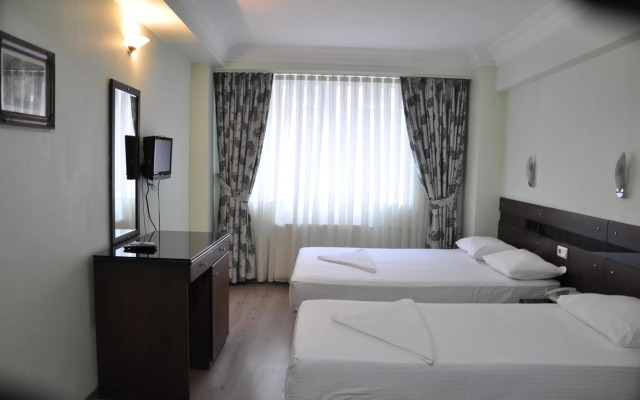 Hivas Hotel