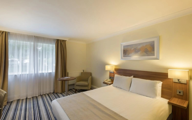 Holiday Inn Swindon by IHG