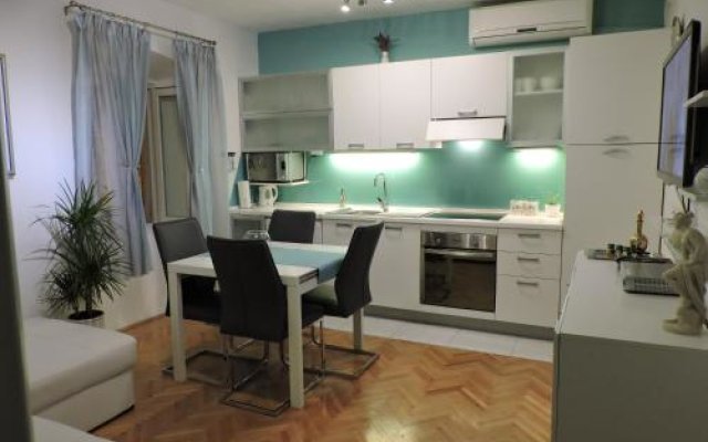Apartments  Rooms Trogir Stars