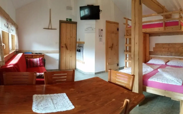 Apartma Cebelica
